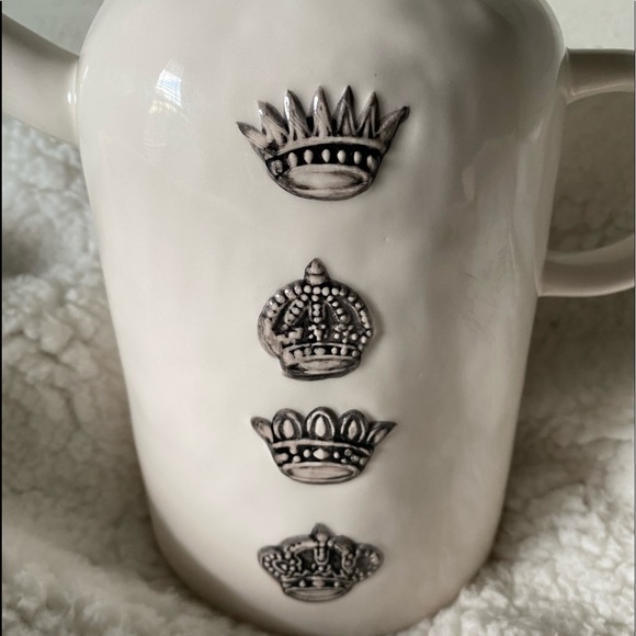 🌸SOLD🌸RAE DUNN 2014 Crown Teapot Extremely RARE - Picture 12 of 16